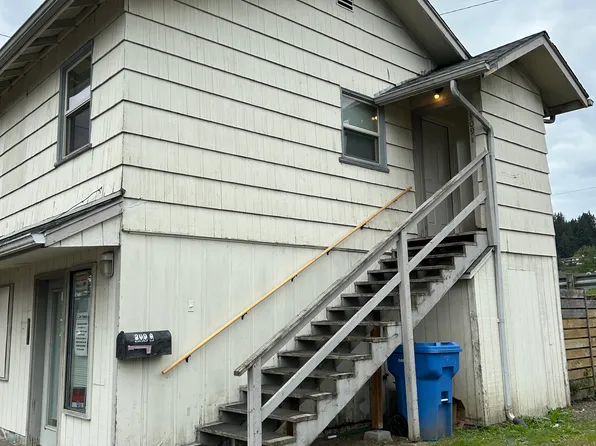 309 Grant St APT B, Kelso, WA 98626