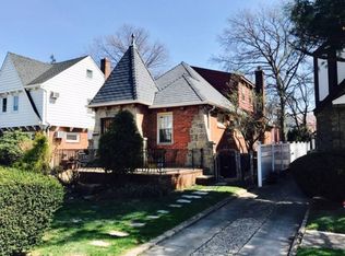 17660 80th Rd, Jamaica, NY 11432