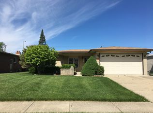 38339 Coronation Dr, Sterling Heights, MI 48310