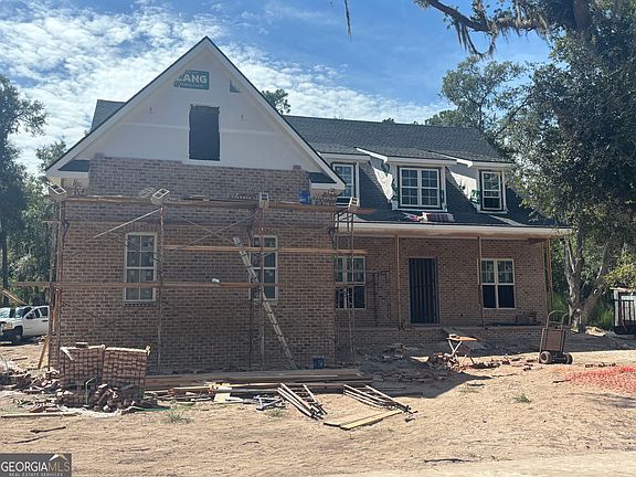 3rd image of 138 Canopy Ct