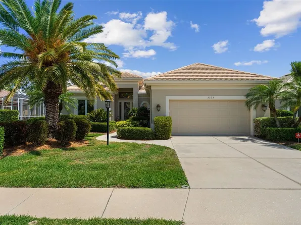 5223 97th St E, Bradenton, FL 34211