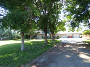 171 S Cornucopia Rd, Exeter, CA 93221