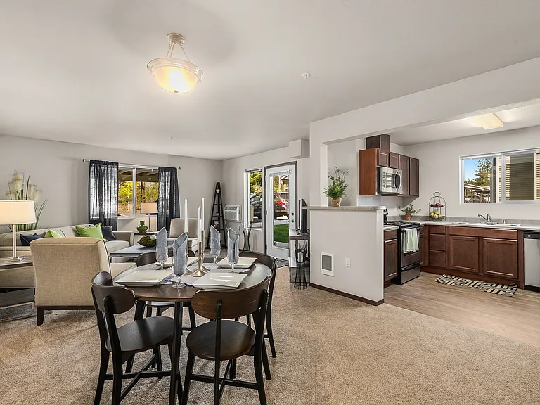 Blue Point Apartments — Photo 19
