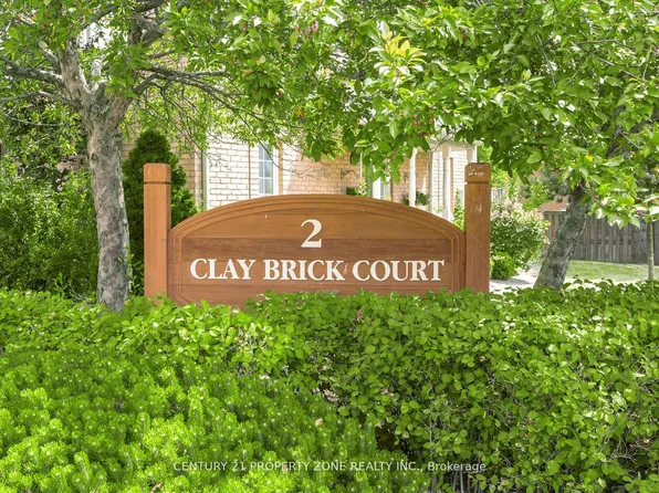 2 Clay Brick Ct #39, Brampton, ON L6V 4M7