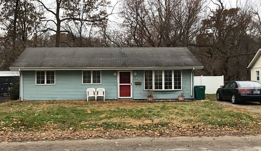 1st image of 23 Parkridge Rd