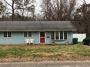 23 Parkridge Rd, Springfield, IL 62703
