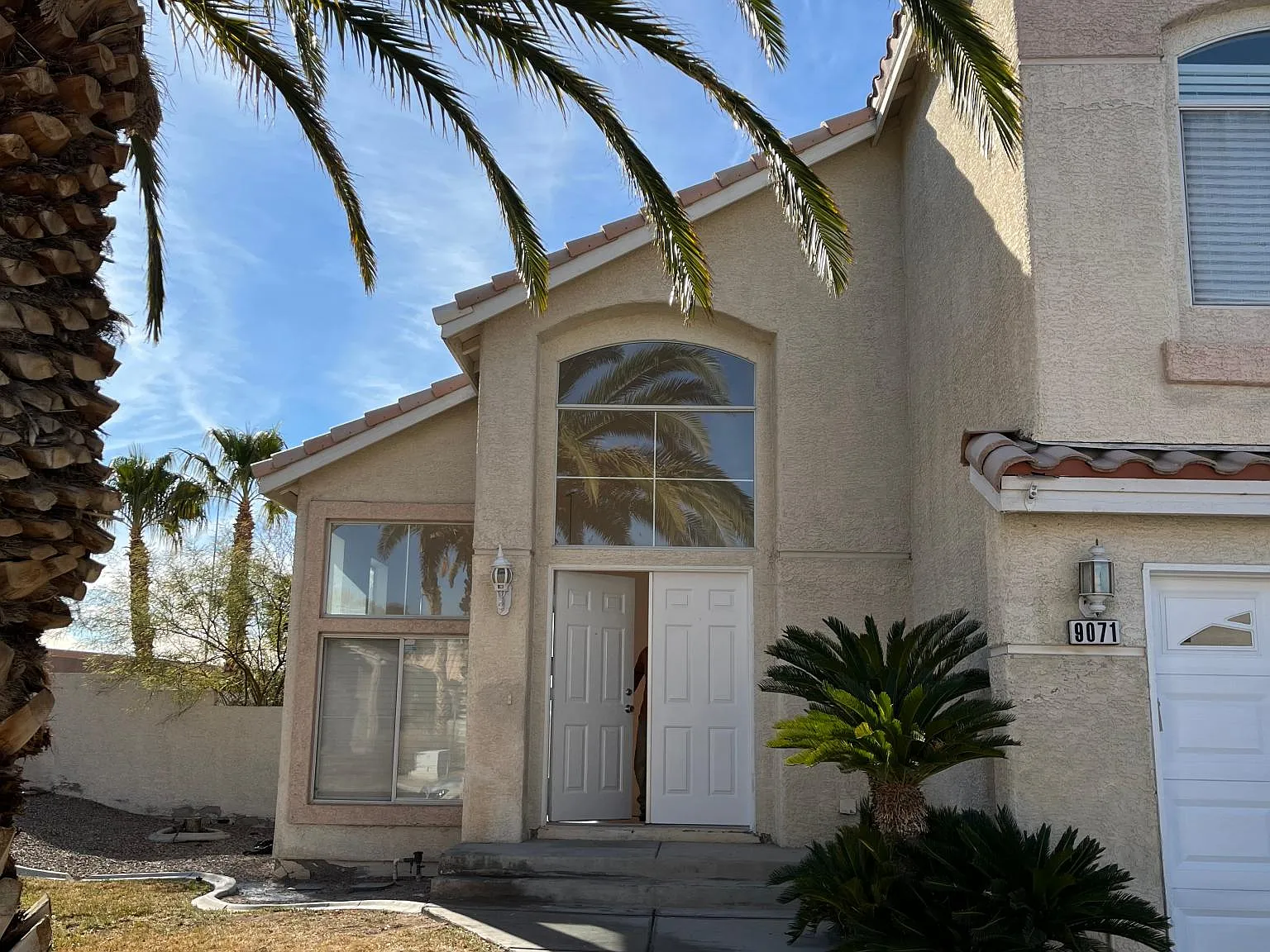 9071 Pebble View Ct — Photo 2