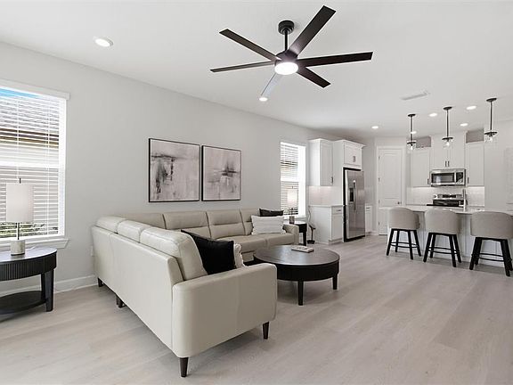 4th image of 1369 LOMBARDI COURT