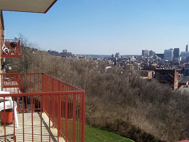 Clifton View — Photo 44