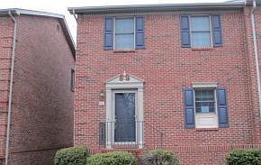 1st image of 46 Oak Leaf Cir #46
