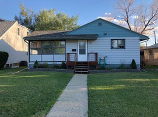 625 7th Ave N, Glasgow, MT 59230