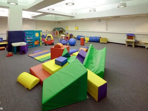 11 Riverside Drive image 11 of 13