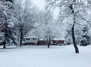 31025 Cedar Rd, Mayfield Heights, OH 44124