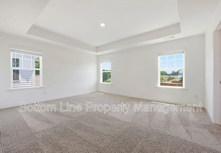 24 Blackthorn Ln — Photo 29