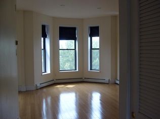 27 Fort Ave APT 3, Boston, MA 02119