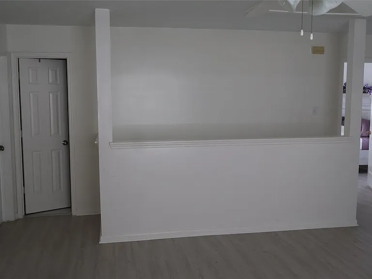 710 Hidden Rdg W — Photo 22