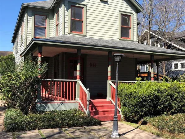 911 Harvard St APT 4, Houston, TX 77008