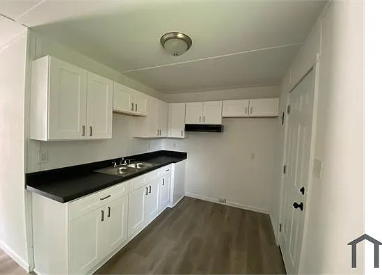 2 bed, 600 sqft, $895 — Photo 3