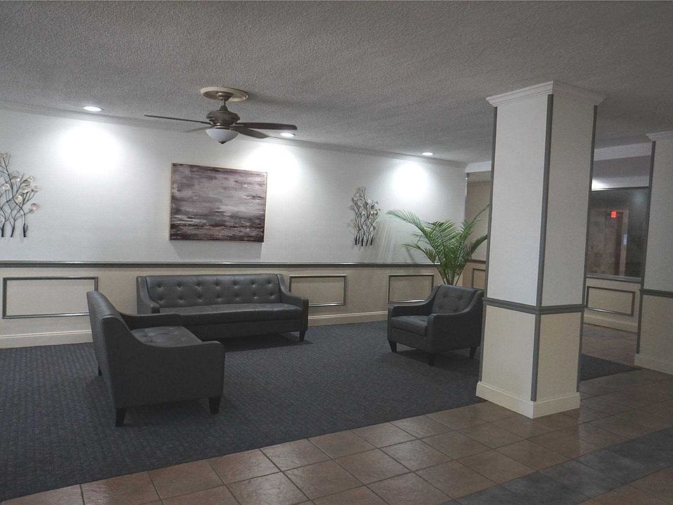 2nd image of 99 Randall Ave APT 1R