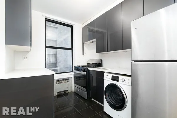 Rented by REAL New York | media 14