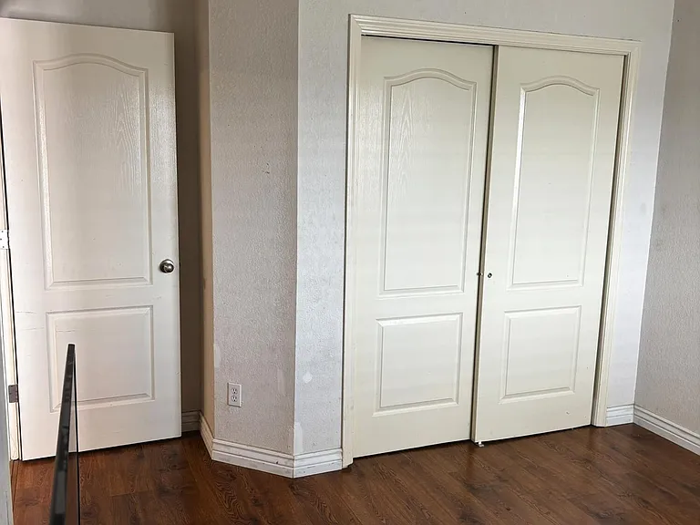 2313 Passage Pl — Photo 23