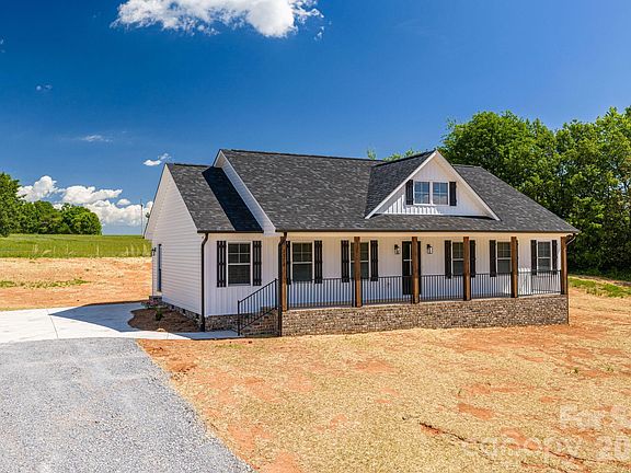 2nd image of 2976 W Highway 27