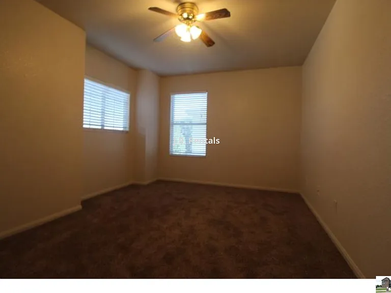 5611 Bertha Dr — Photo 44