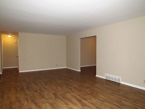 2nd image of 5310 Winston Dr