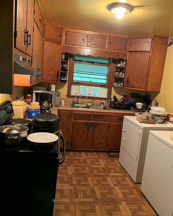 2nd image of 4465 Berkshire Rd