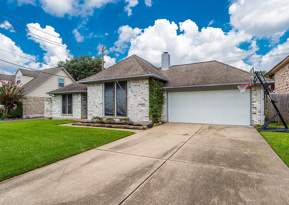 1st image of 6707 Gleneagles Dr