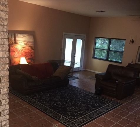 3rd image of 1114 NW Turner Ave
