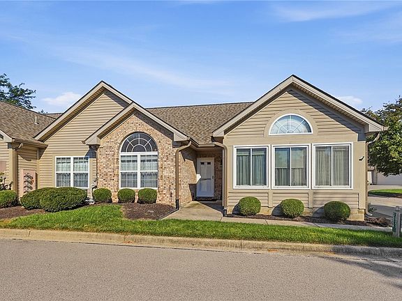 3rd image of 3021 Willow Run Cir