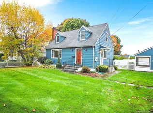 56 Dry Hill Rd, Norwalk, CT 06851