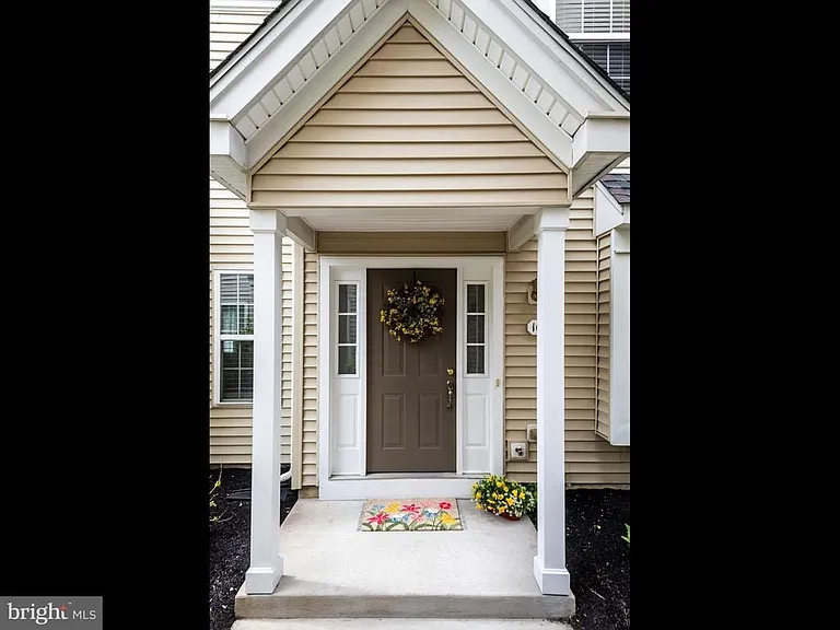 103 Granite Ln #6 — Photo 3