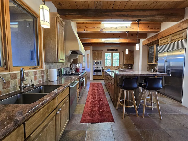 4 Bishops Dome Rd — Photo 10
