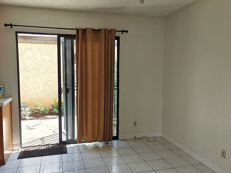 8280 Rush St — Photo 33