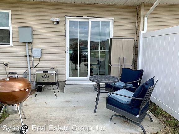 3rd image of 1327 Havenbrook Dr