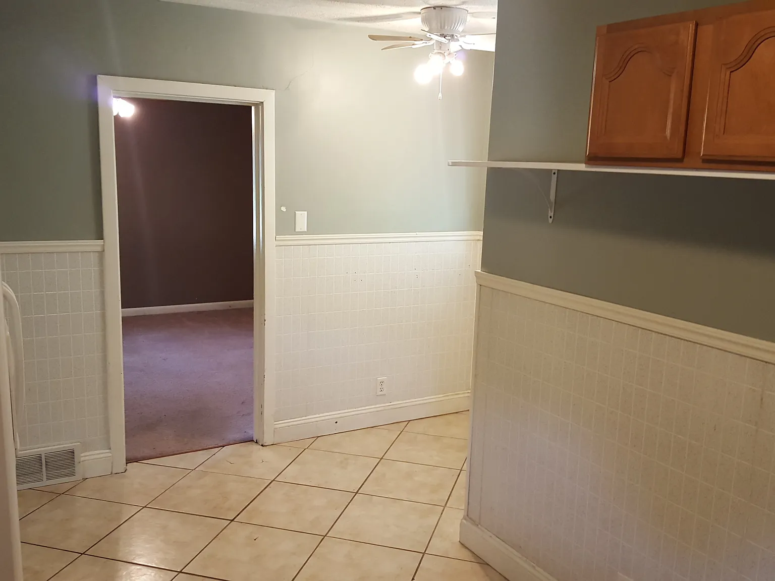 2 bed, 1000 sqft, $1,600 — Photo 3