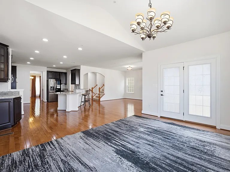 Breakfast/Family Dining Area