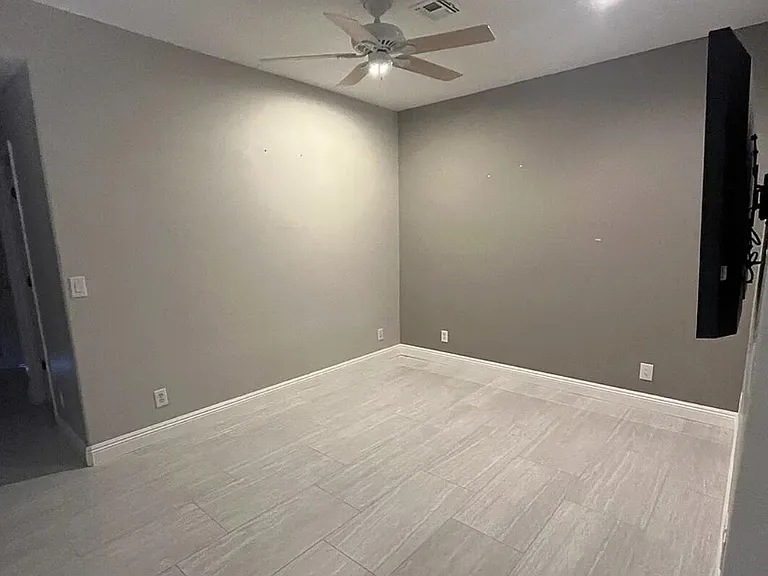 1442 W Coral Reef Dr — Photo 23