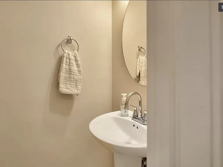 548 Scotch Pine Dr — Photo 13