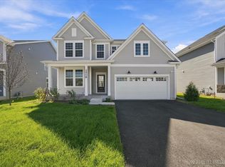2508 Lawlor Ln, Naperville, IL 60564