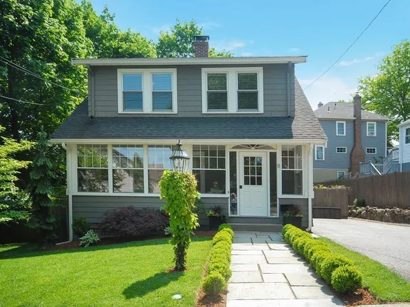 8 Eastern Ave, Arlington, MA 02476