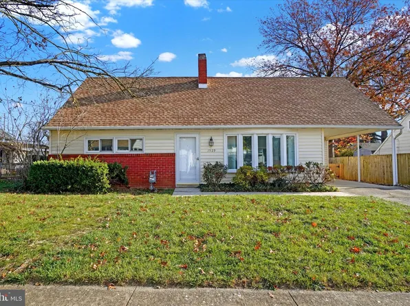 1529 Continental Rd, York, PA 17404