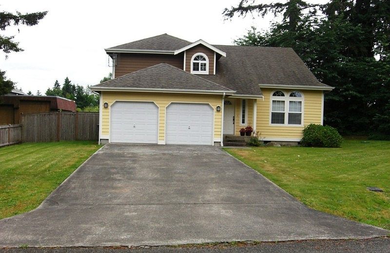 1st image of 1204 122nd Street Ct E