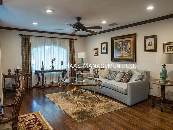 4th image of 3461 Montair Ave