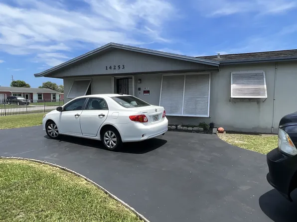 14253 SW 107th Pl, Miami, FL 33176