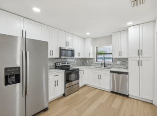 6773 4th St, Jupiter, FL 33458