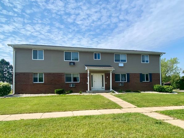 747 Kellogg Ave APT 1