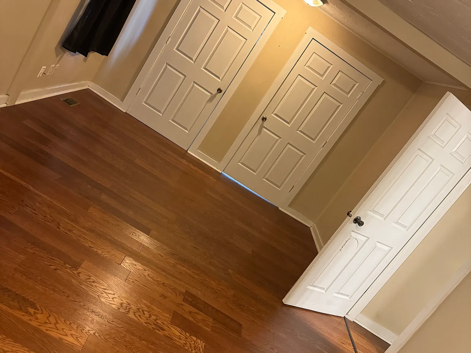 2 bed, 1056 sqft, $950 — Photo 4